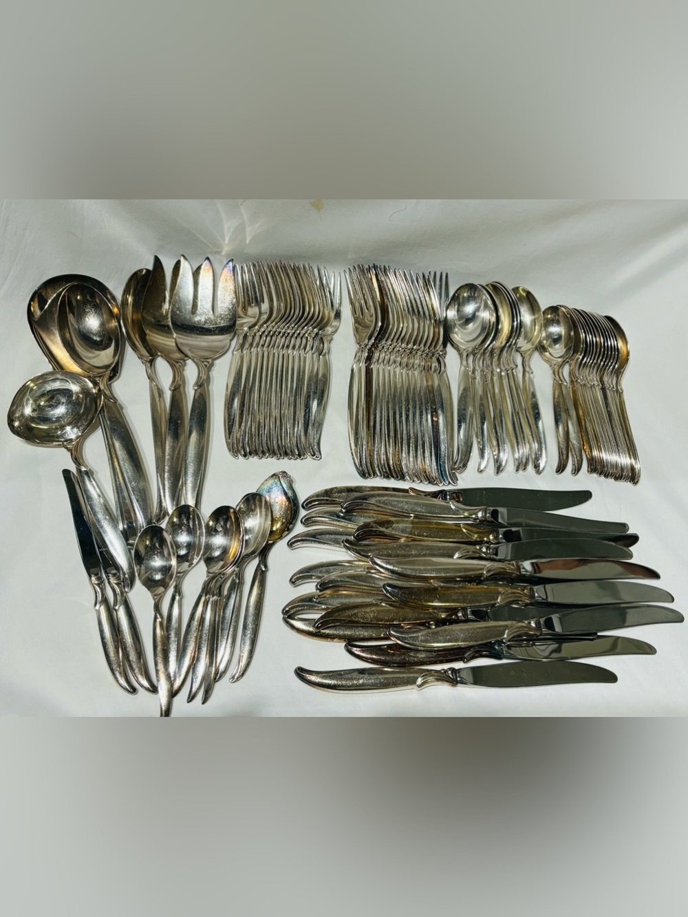 Vintage 1847 Rogers Bros  Silver plate  “Flair” Flatware Set  84 pcs